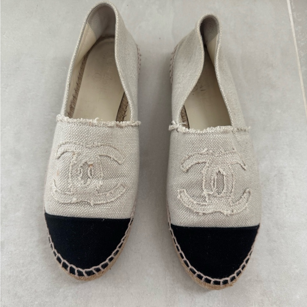 CHANEL Canvas Espadrilles, Lambskin insoles - Picture 2 of 14